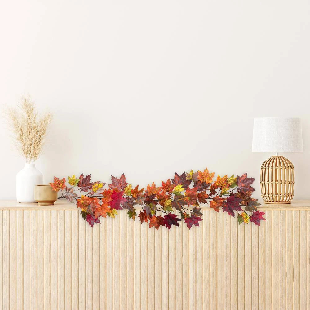 60 In. Artificial Maple Leaf Garland 4 60 In. Artificial Maple Leaf Garland - Image 2