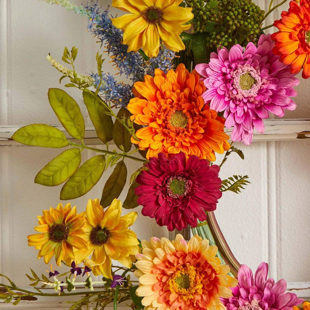 26 In. Artificial African Sunflower Wreath 4 26 In. Artificial African Sunflower Wreath - Image 2